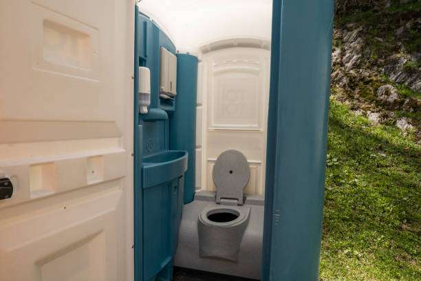 Best Porta potty rental near me  in Elim, PA